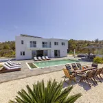 Villa Luna Mare *