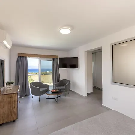 Luna Mare Villa *