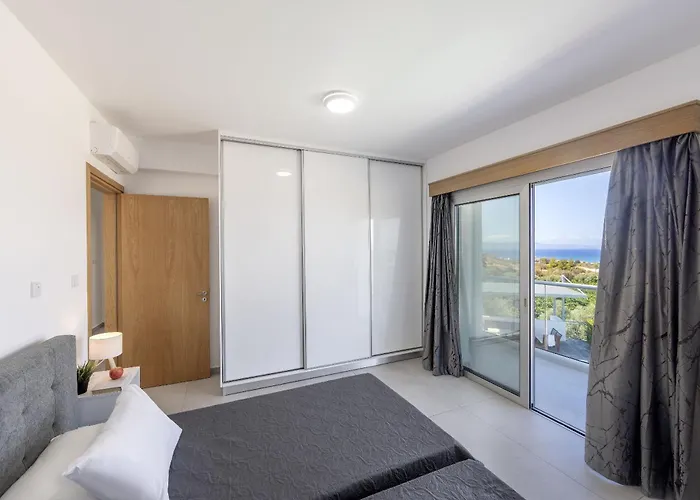 Luna Mare ヴィラ Kato Yialia