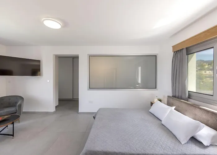 Luna Mare Villa Kato Yialia