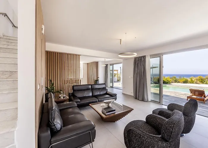 Luna Mare * Kato Yialia